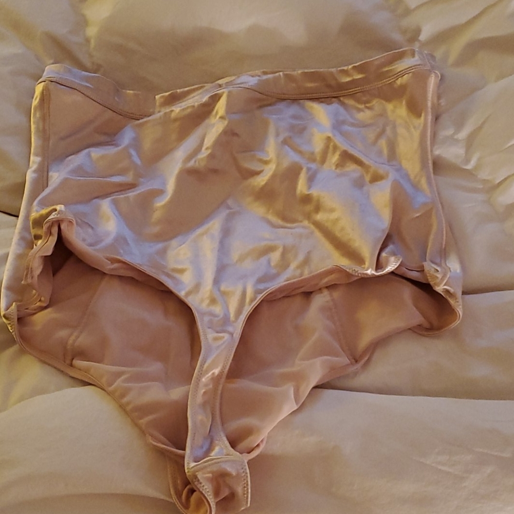 NWOT Lot of 2 thong shape wear panties
